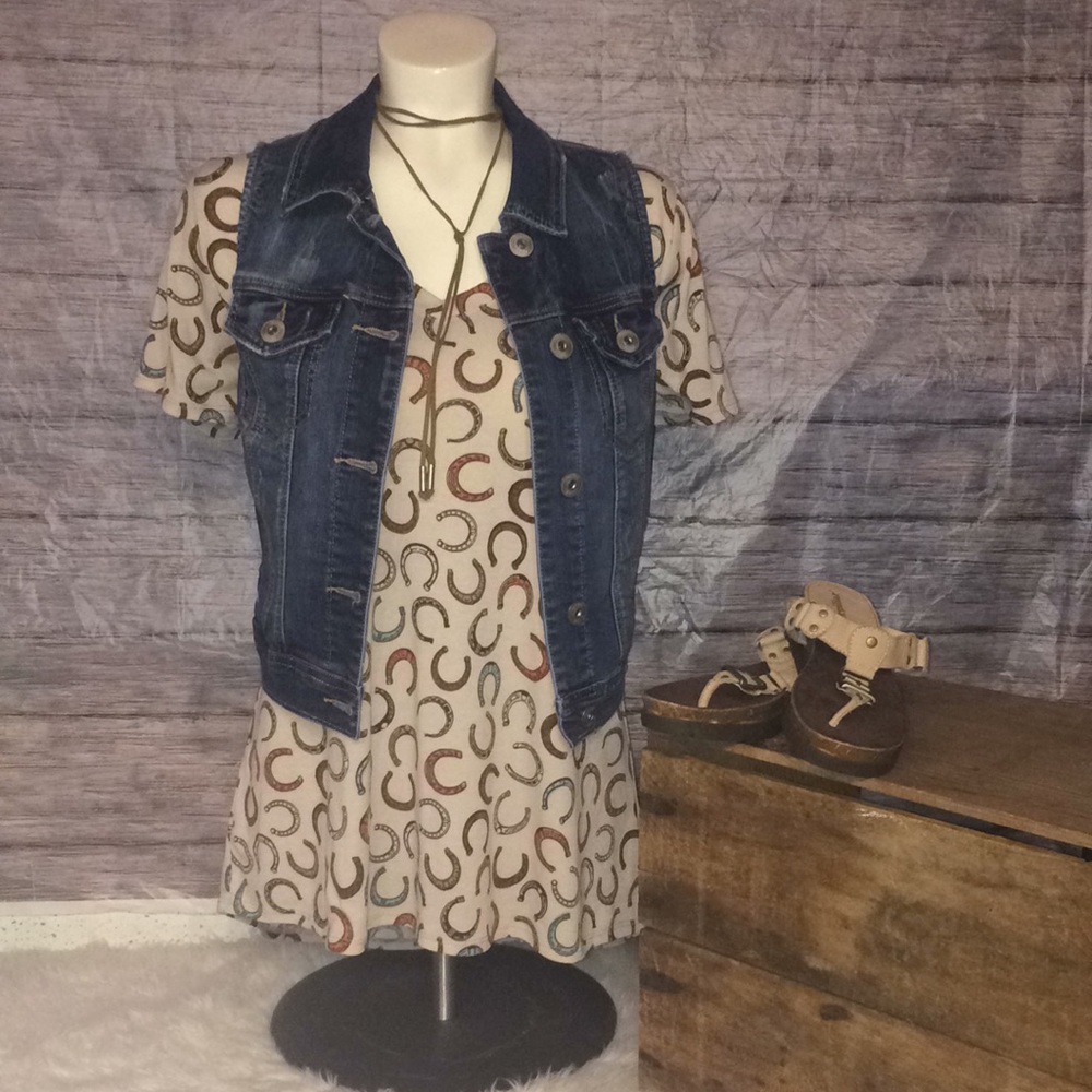 LuLaRoe Western Print Tunic Top